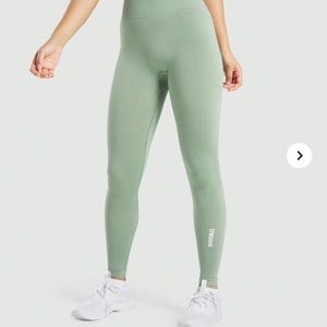 gymshark power down leggings